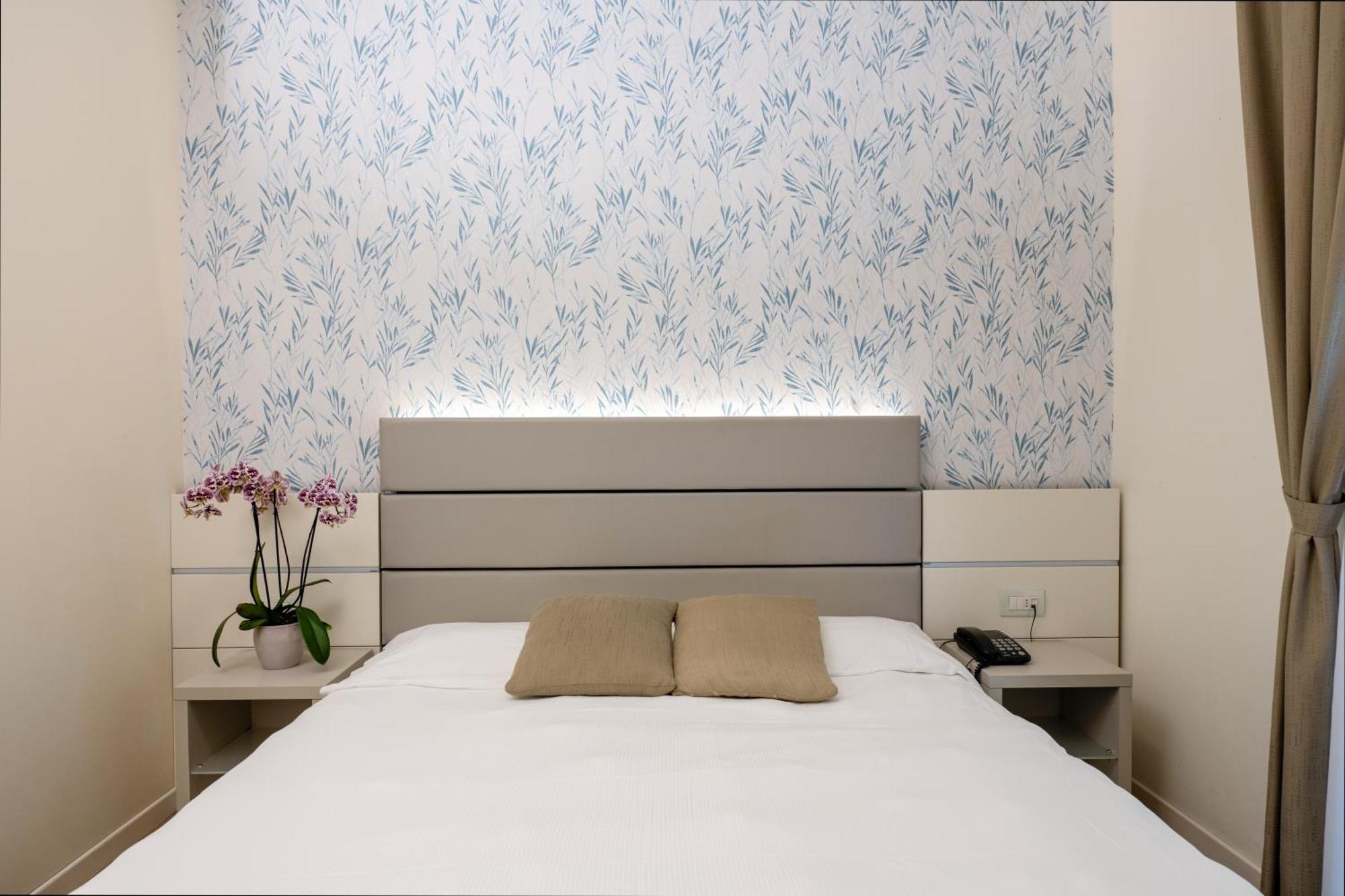 קאורלה Hotel Astoria מראה חיצוני תמונה